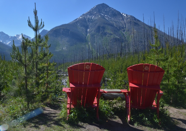 Canada red chairs